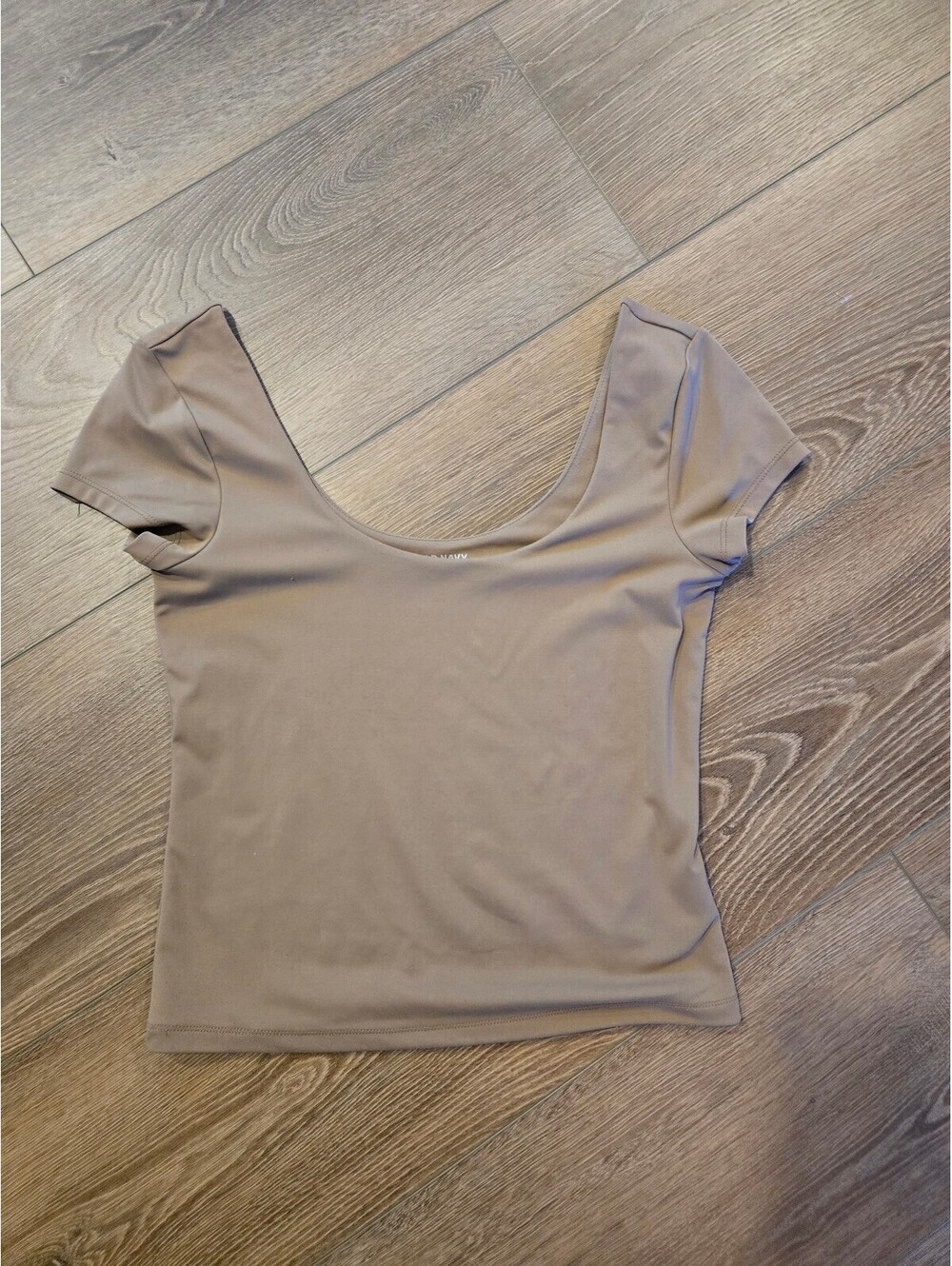 Old Navy crop top